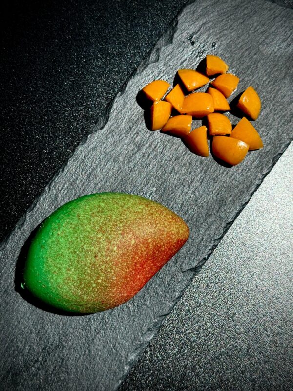 mango scaled - Eva Cake House